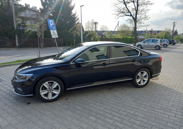 Volkswagen Passat cena 84900 przebieg: 138000, rok produkcji 2020 z Warszawa małe 781